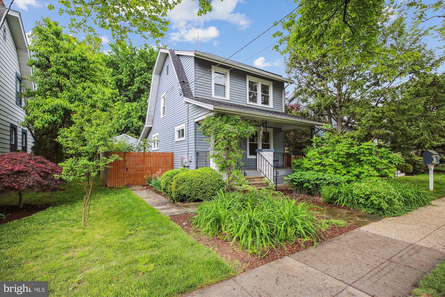 Property Photo: 4311 Ellicott Street NW DC 20016