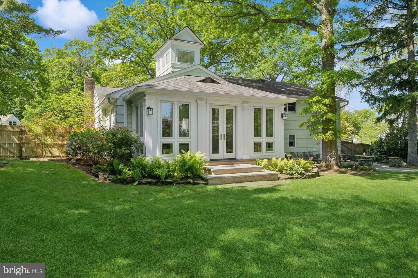 Property Photo: 77 Leabrook Lane NJ 08540