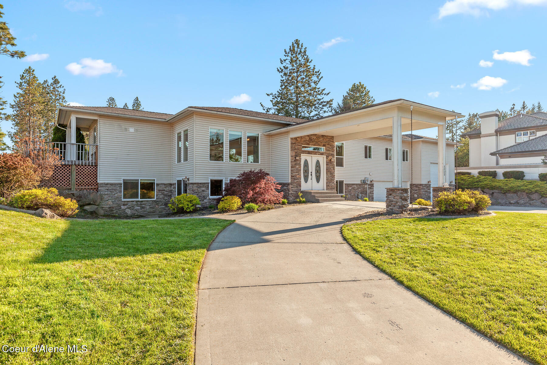 Property Photo: 4848 E Inverness Dr ID 83854