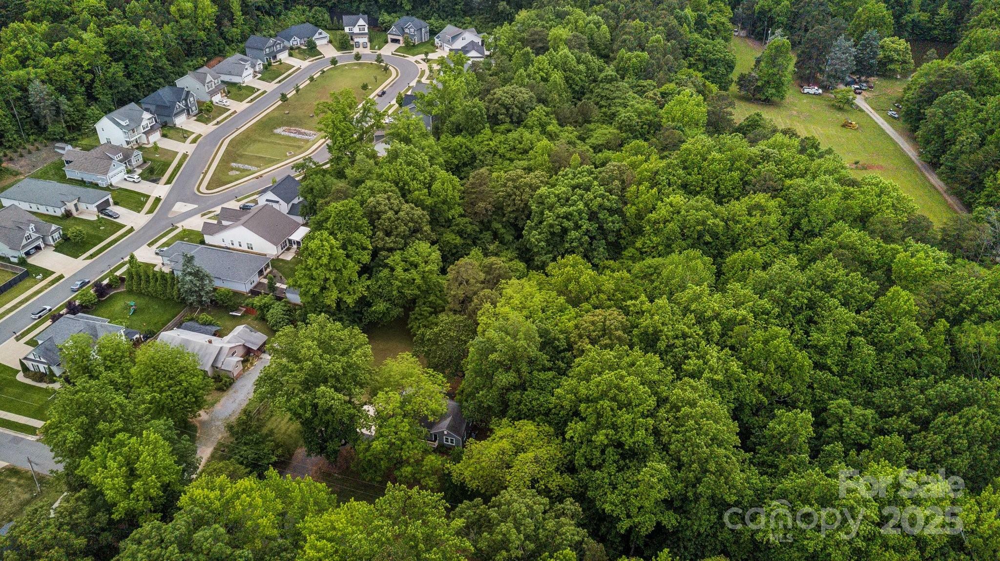 Property Photo: 490 Peigler Street NW NC 28027