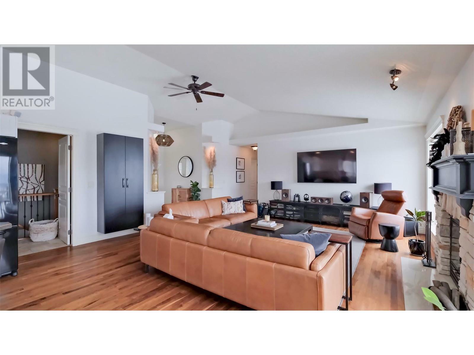 Property Photo: 2377 Silver Place BC V1V 1M9