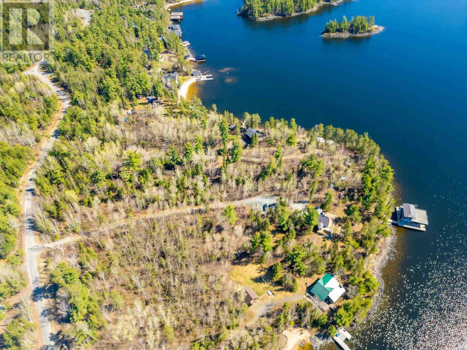 Photo de la propriété: 82 Storm Bay Road, Br 16B ON P0X 1H0