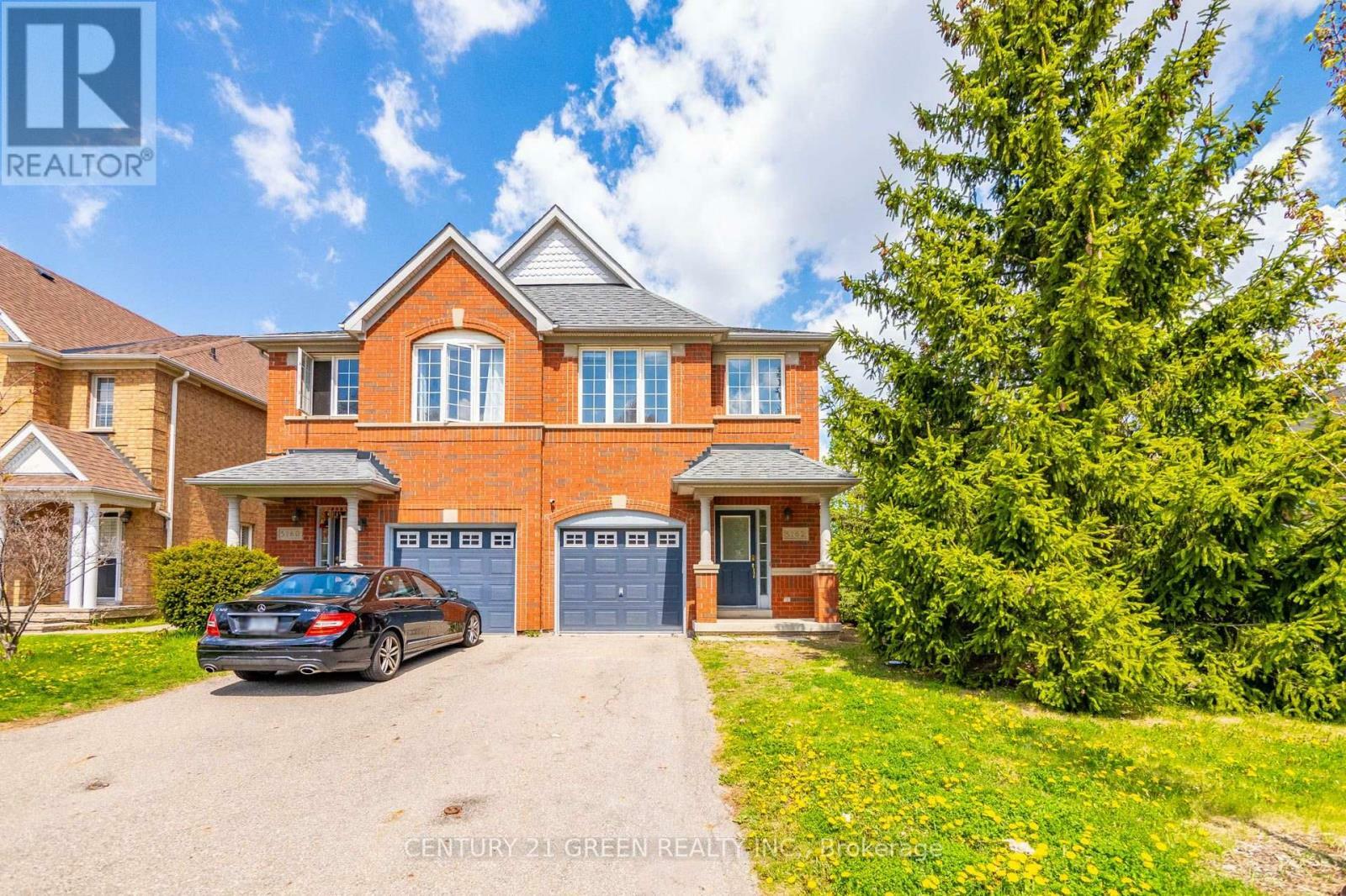 Property Photo: 5162 Preservation Circle ON L5M 7T4