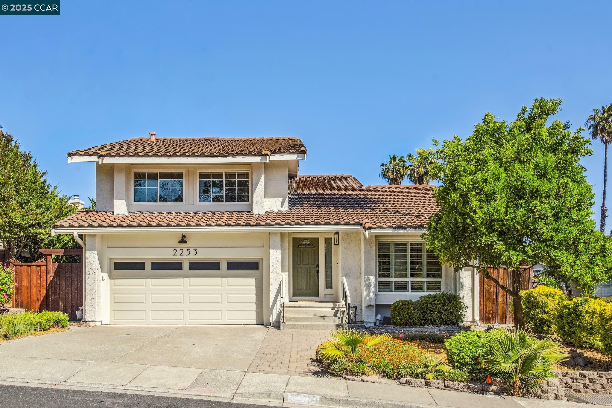 2253 Lake Crest Court  Martinez CA 94553 photo