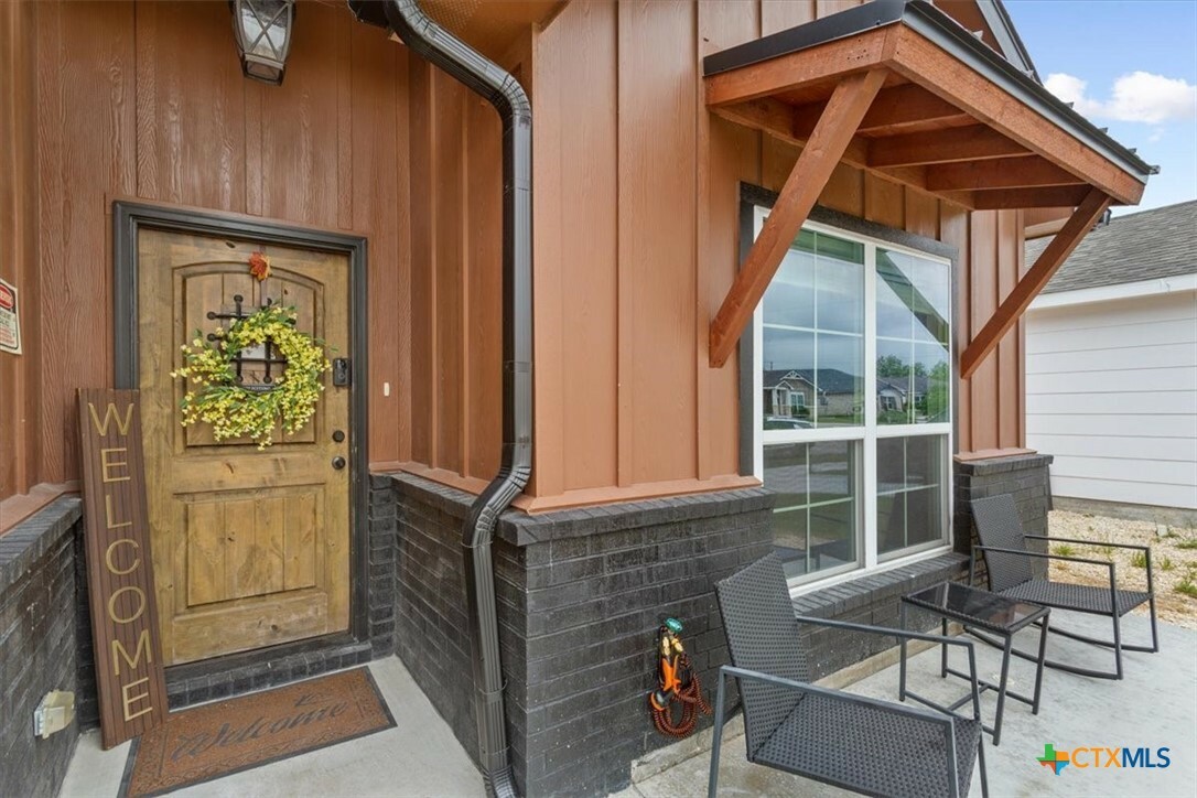 Property Photo: 1606 Fiddle Wood Way TX 76502