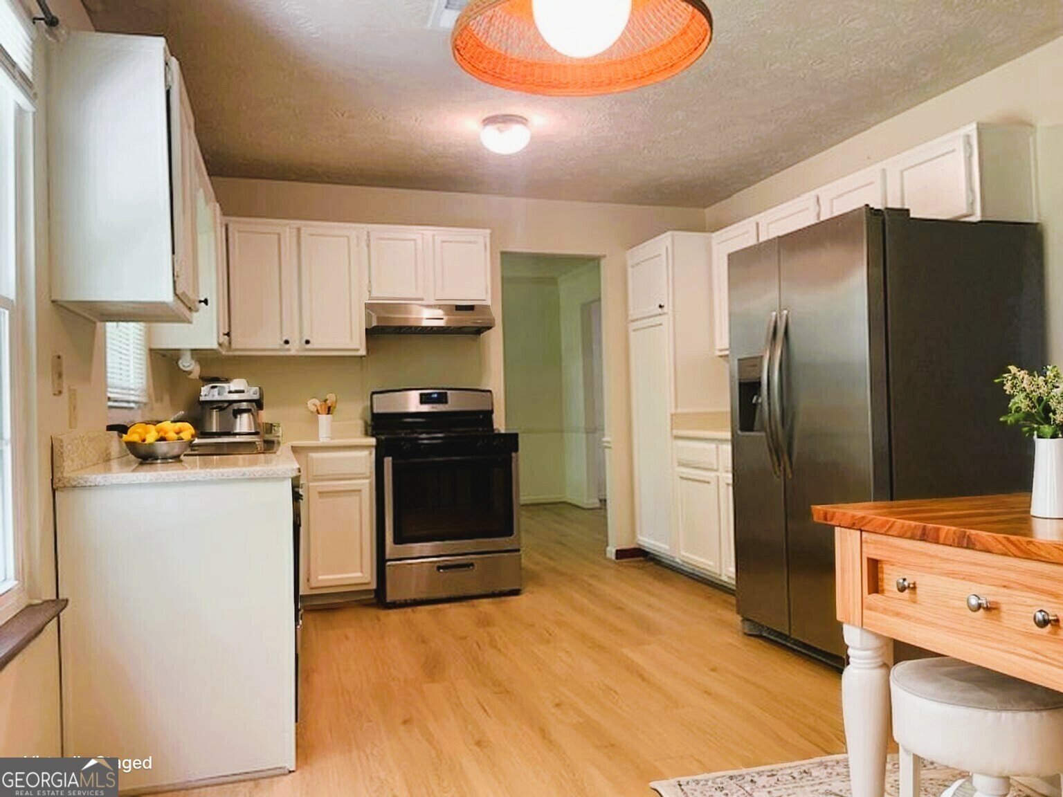 Property Photo: 615 Barrington Way GA 30076