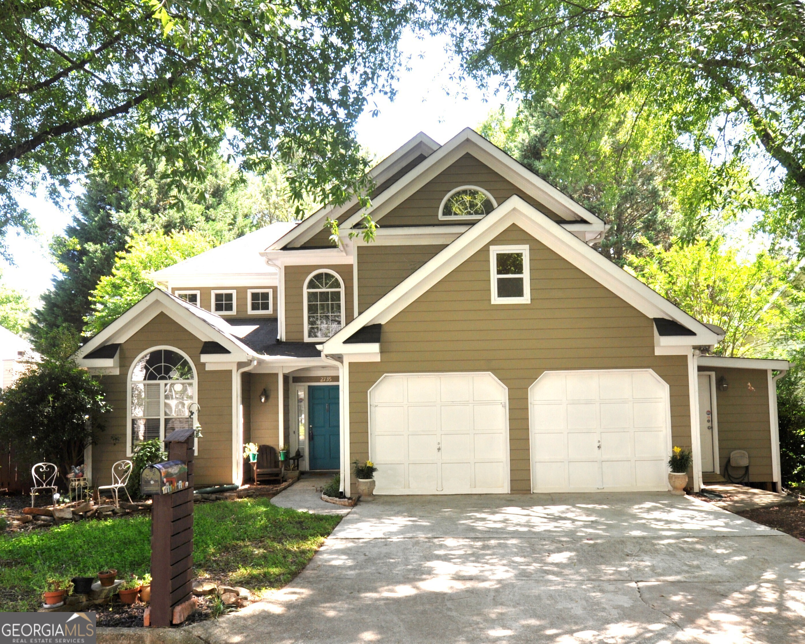 Property Photo: 2735 Royal Bluff GA 30030