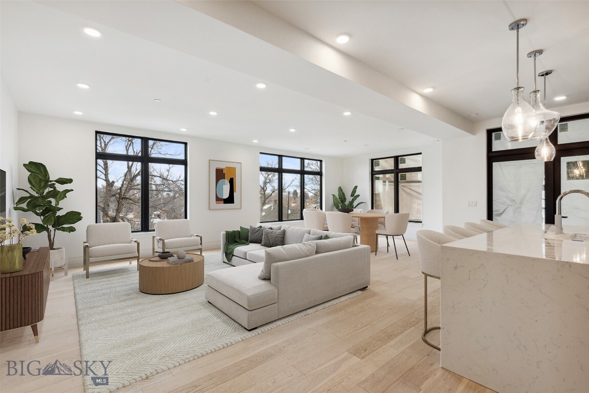 315 N Tracy Avenue 404  Bozeman MT 59715 photo