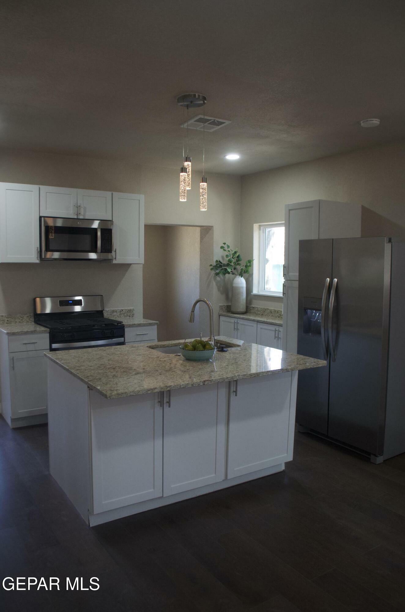 Property Photo: 3825 Trowbridge Drive TX 79903