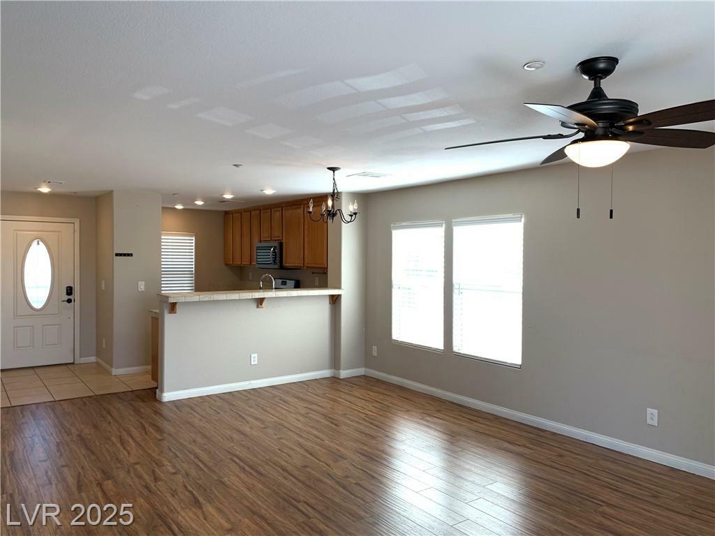 Property Photo: 1152 Paradise Desert Avenue NV 89002