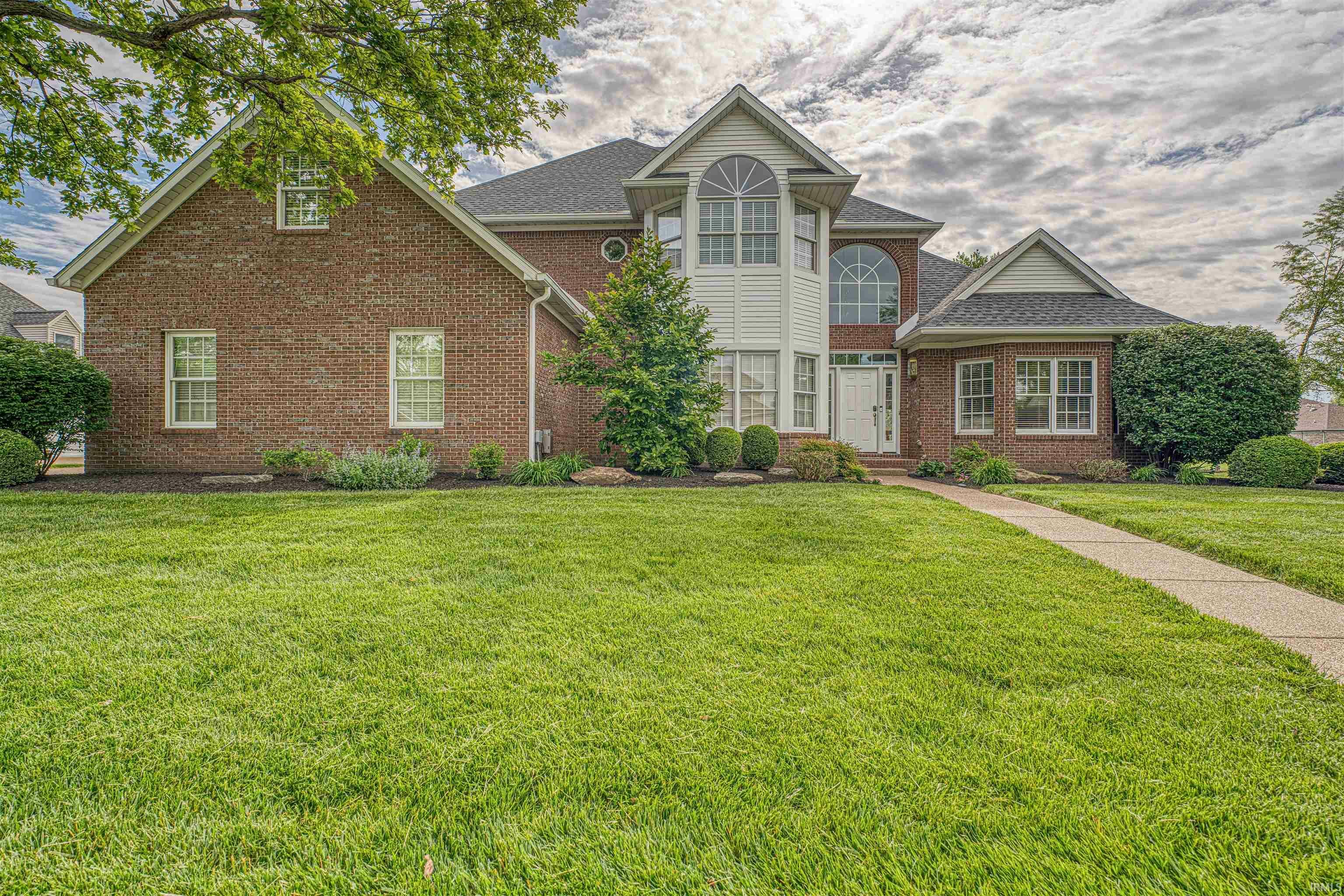 Property Photo: 3088 N Lake Court IN 47630