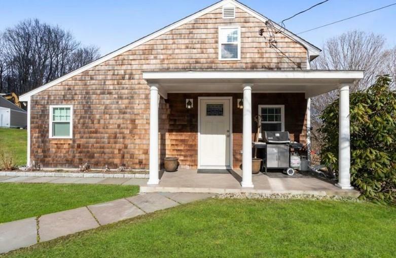 Property Photo: 401 Nichols Street NY 10512