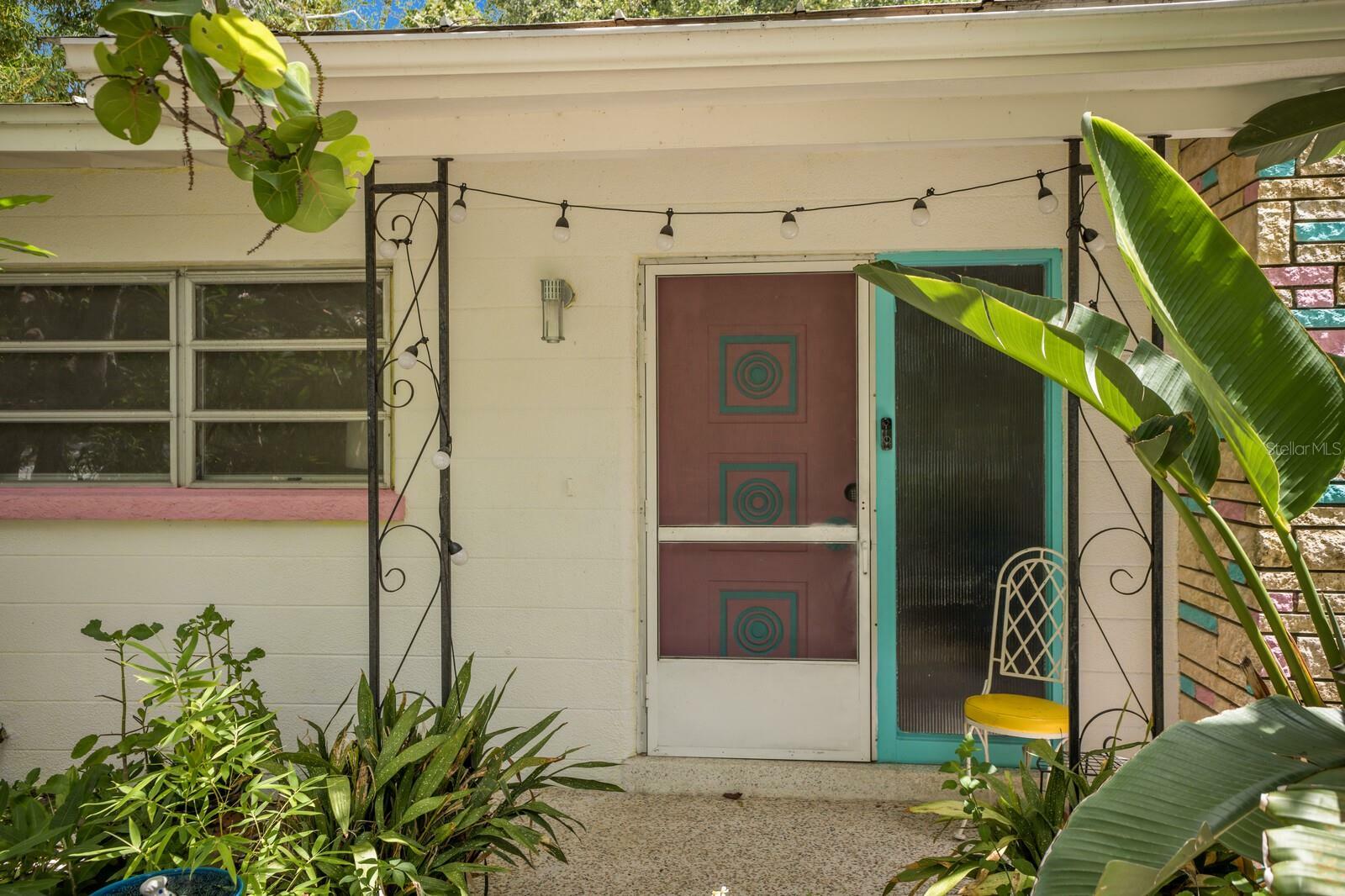 Property Photo: 2207 Hickory Avenue FL 34234