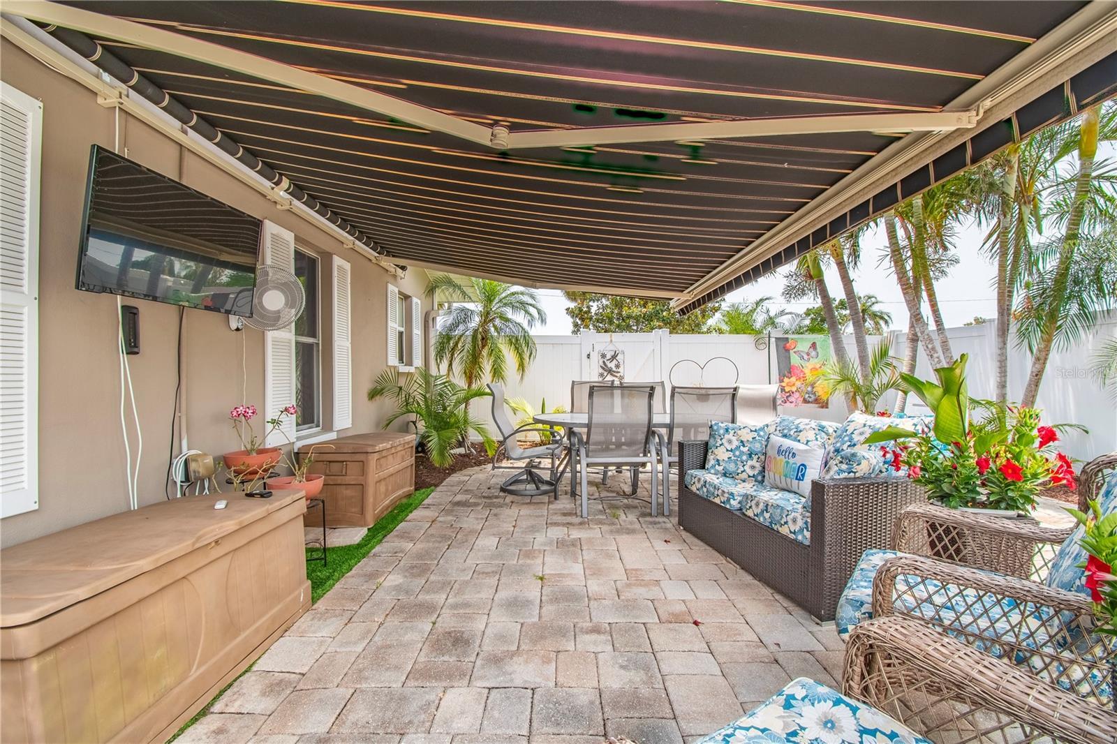 Property Photo: 7851 120th Street FL 33772