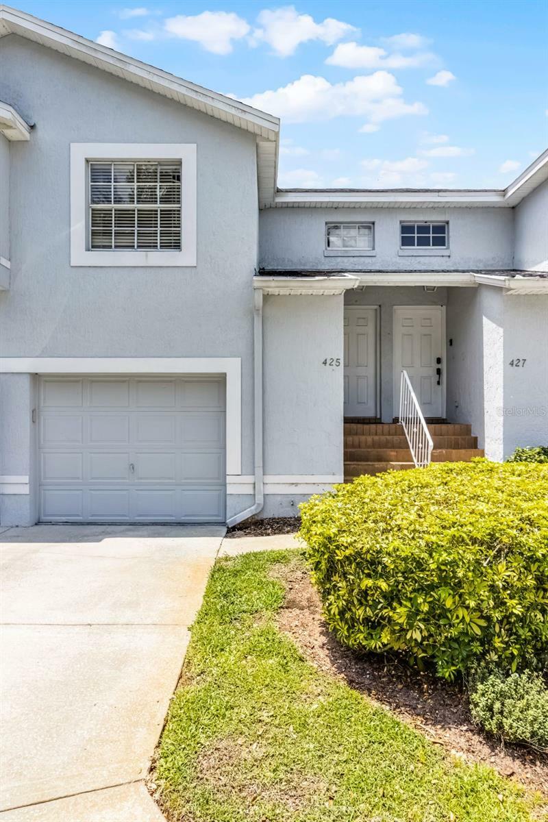 Property Photo: 425 Eagle Ridge Drive 425 FL 33837