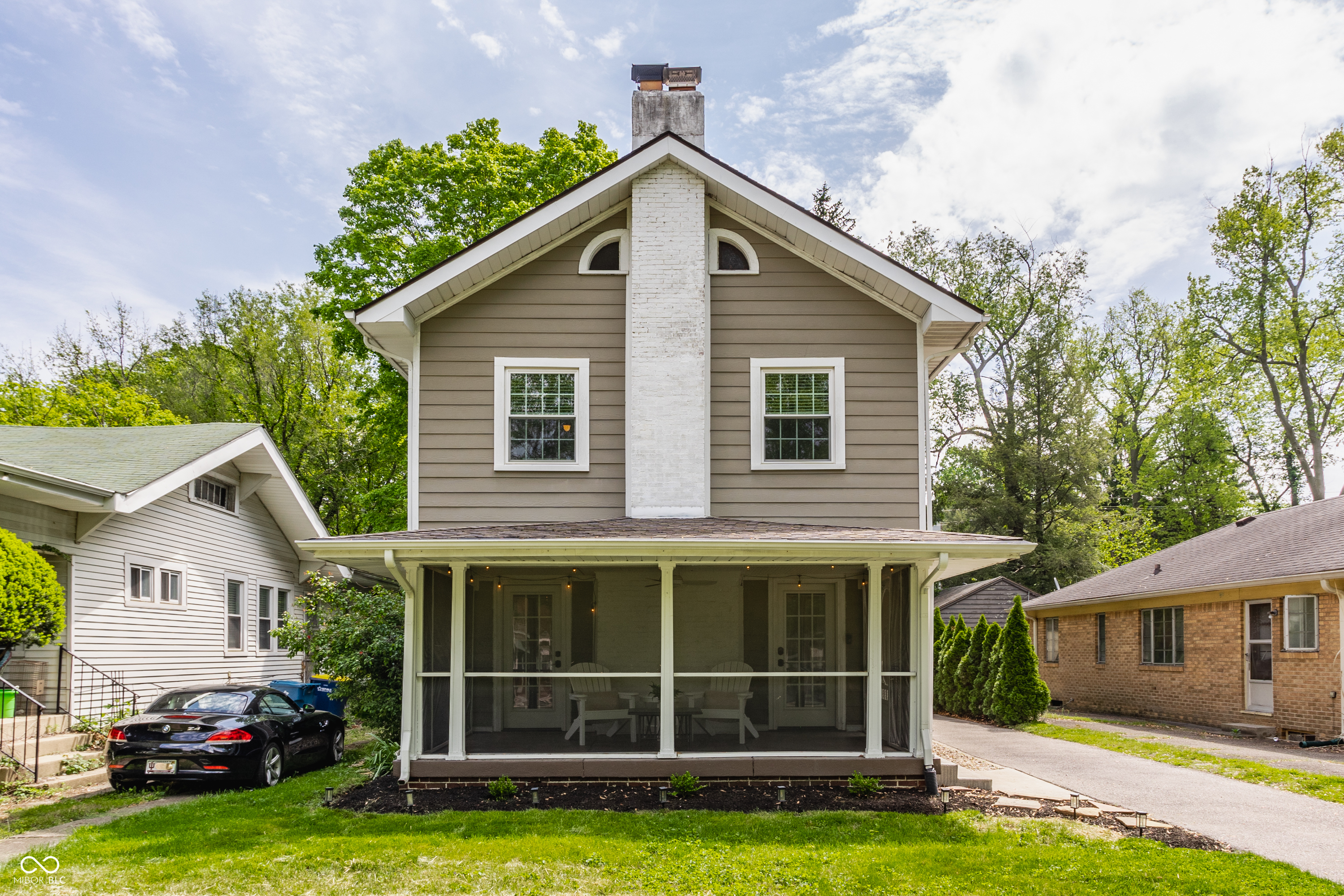 5829 Broadway Street  Indianapolis IN 46220 photo