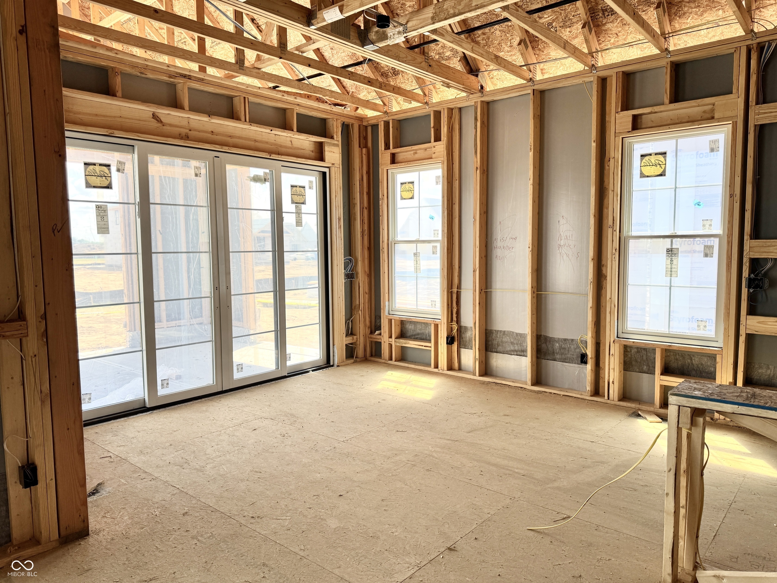 Property Photo: 1415 Beaumont Circle IN 46074