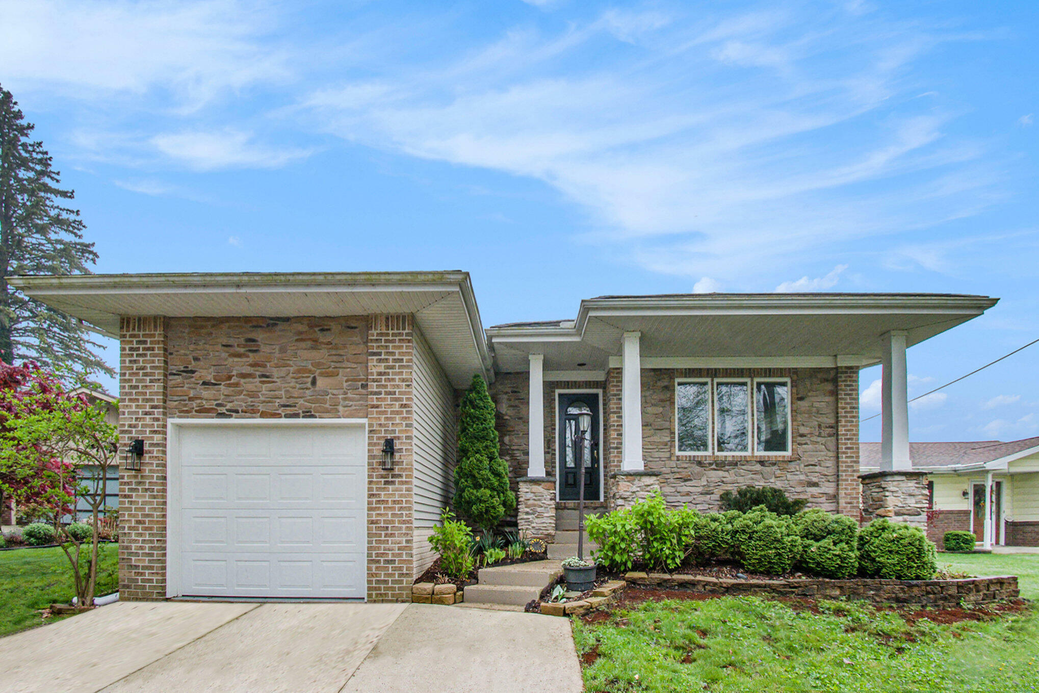 2175 Wamplers Heights Drive  Brooklyn MI 49230 photo