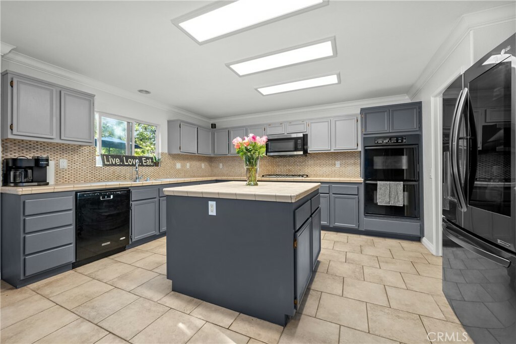 Property Photo:  46140 Grace Court  CA 92592 