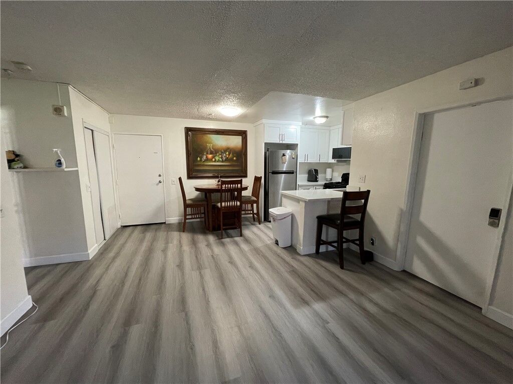 Property Photo: 450 E 4th Street 124 CA 92701