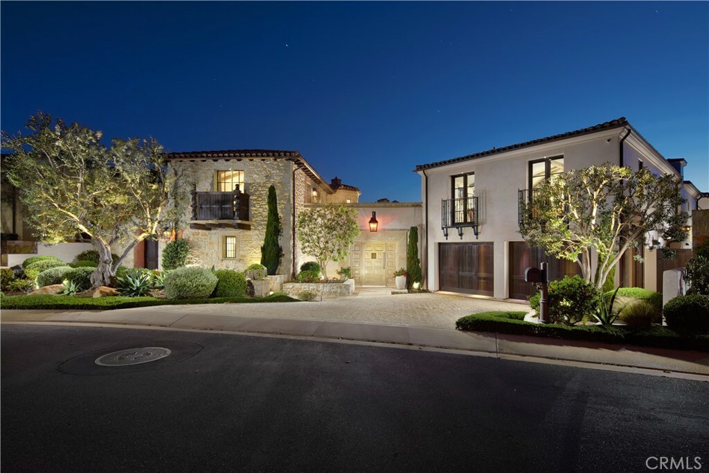 Property Photo: 17 Pacific Ridge Place CA 92629