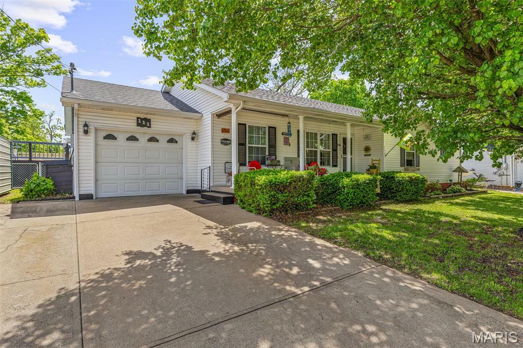 Property Photo: 111 Edwards Lane MO 63601