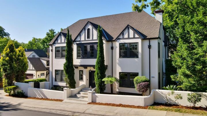 3900 M Street  Sacramento CA 95819 photo