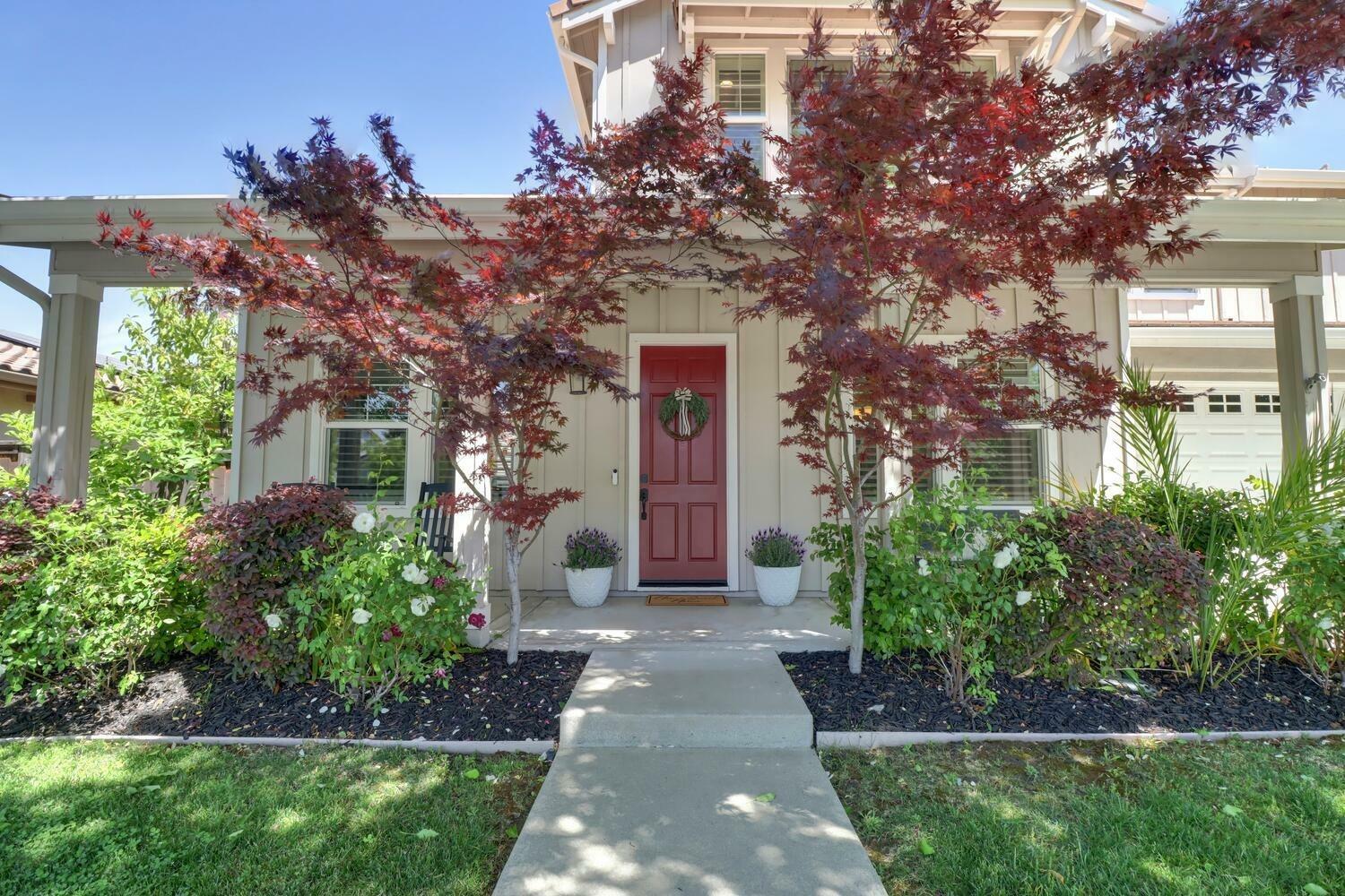 Property Photo:  2213 Boarding House Court  CA 95765 
