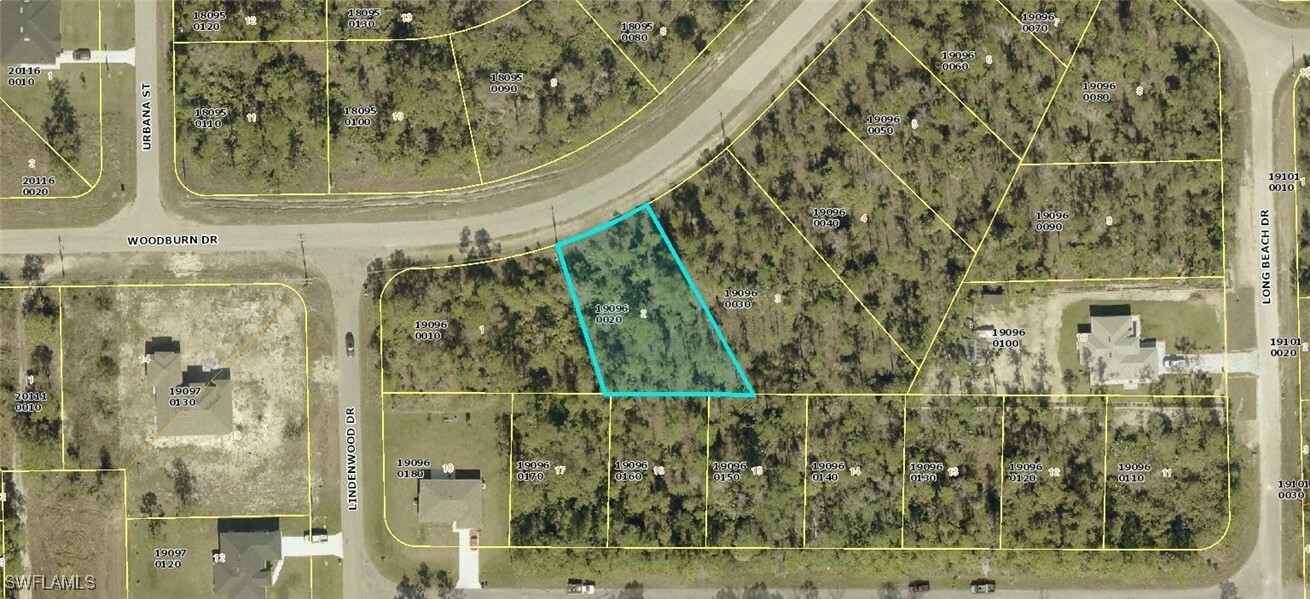 Property Photo: 311 Woodburn Drive FL 33972