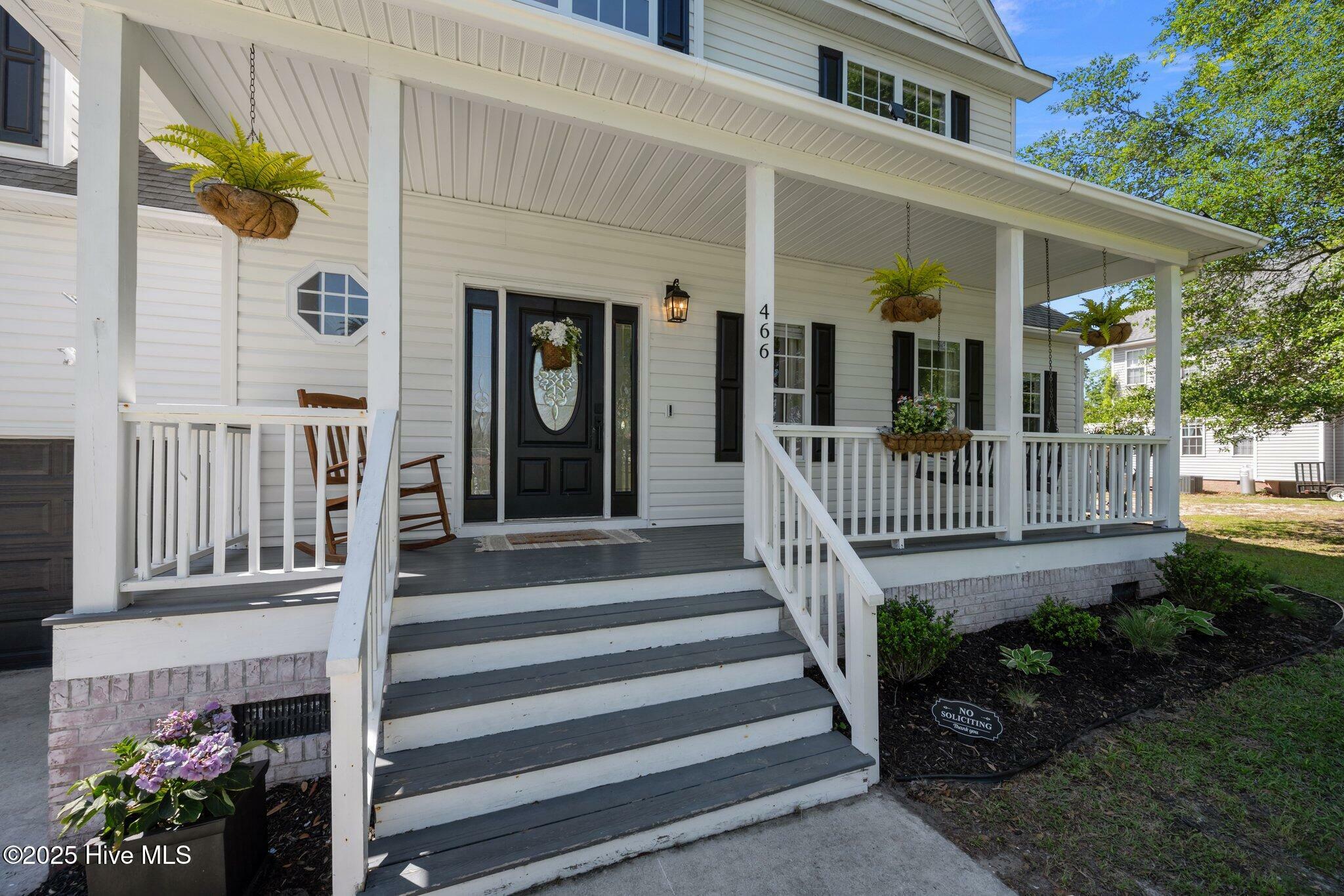 Property Photo: 466 Chadwick Shores Drive NC 28460