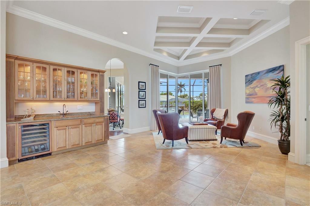 Property Photo: 1380 Marlin Dr FL 34102