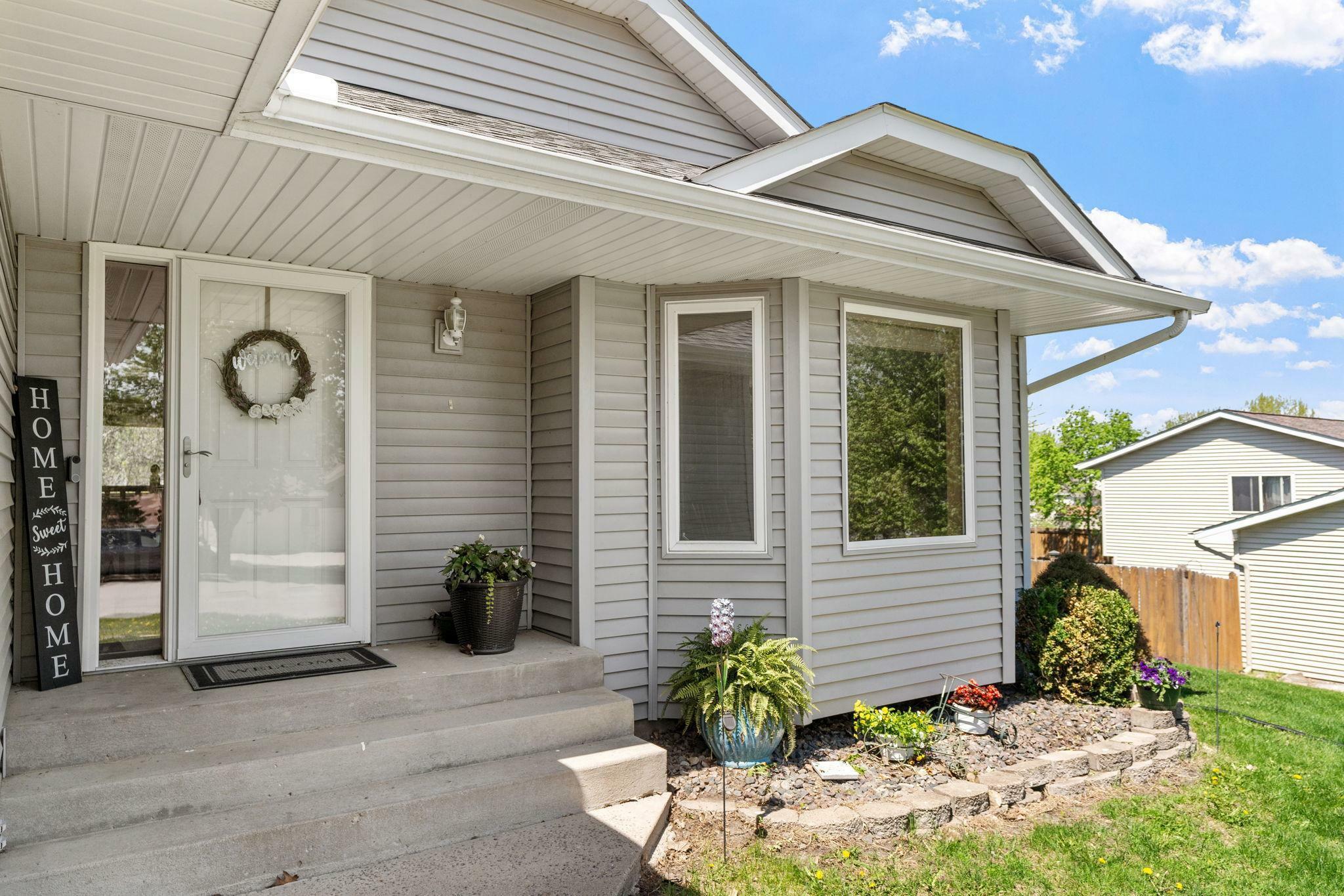Property Photo: 664 Pheasant Run MN 55395
