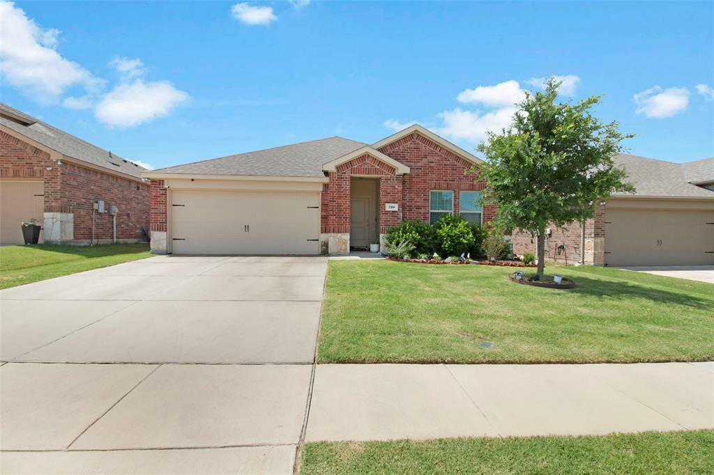 Property Photo: 720 Alton Drive TX 76227