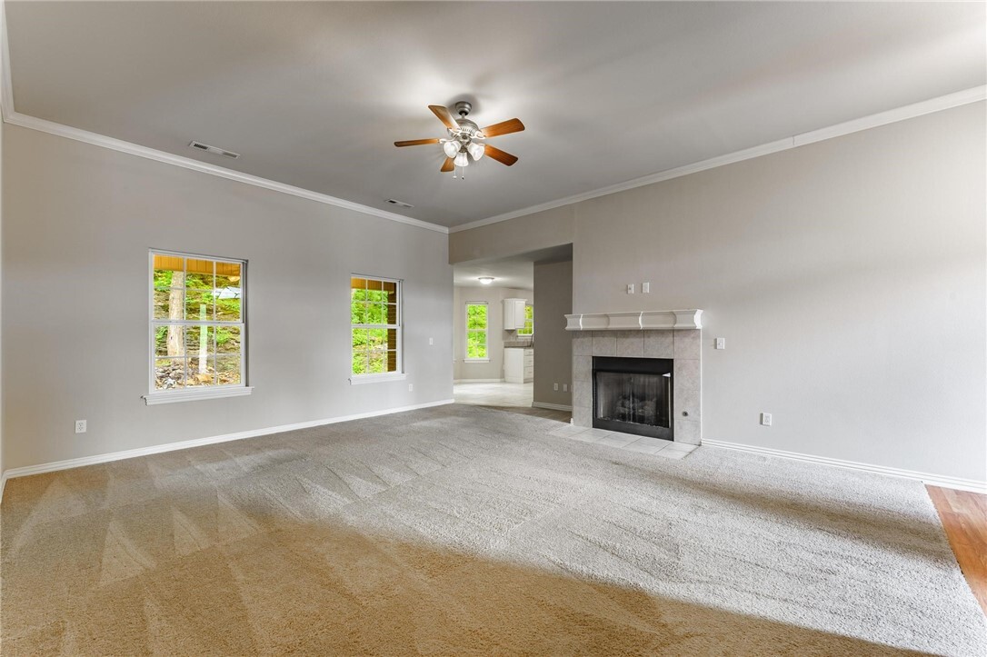 Property Photo: 701 W Thornstone Avenue AR 72774