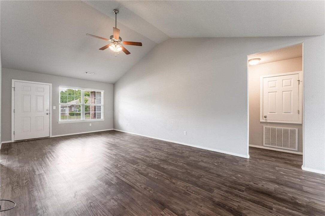 Property Photo: 3728 Alliance Drive AR 72764