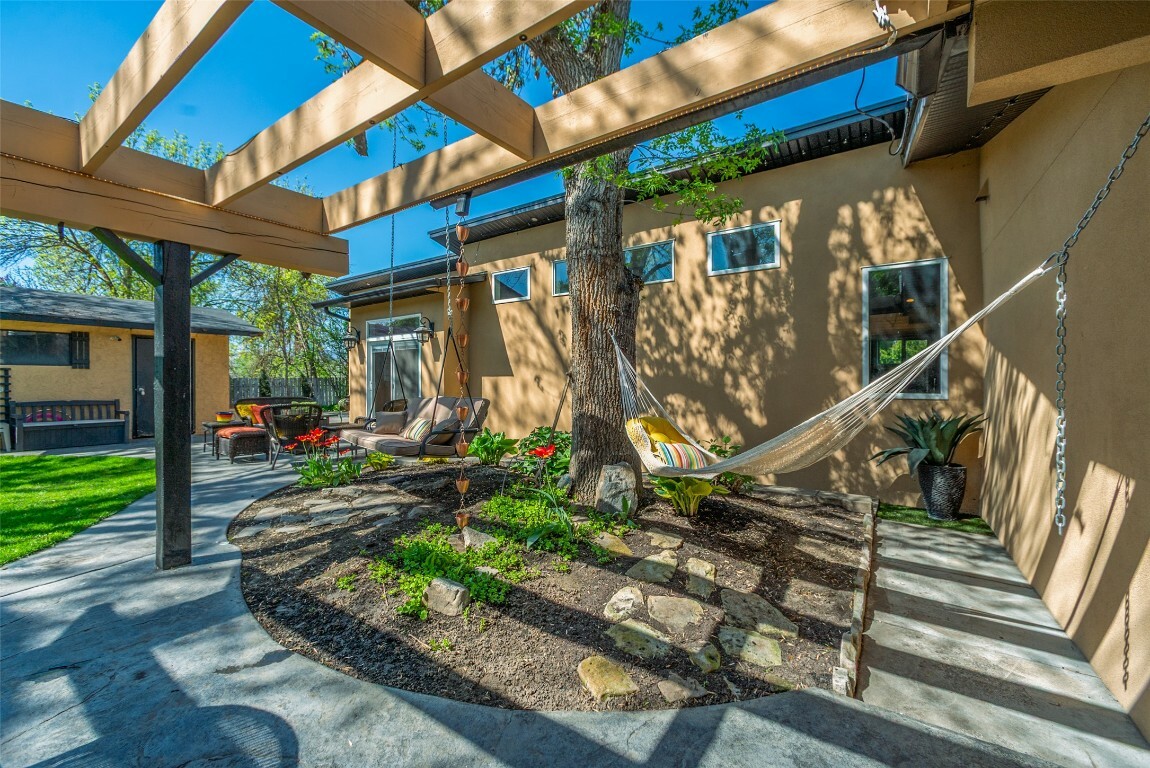 Property Photo: 430 Pine Road BC V1X 4L8