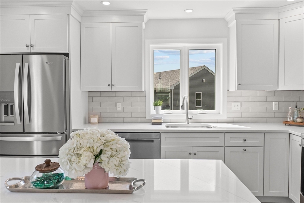 27 Upland Road  Lynn MA 01902 photo
