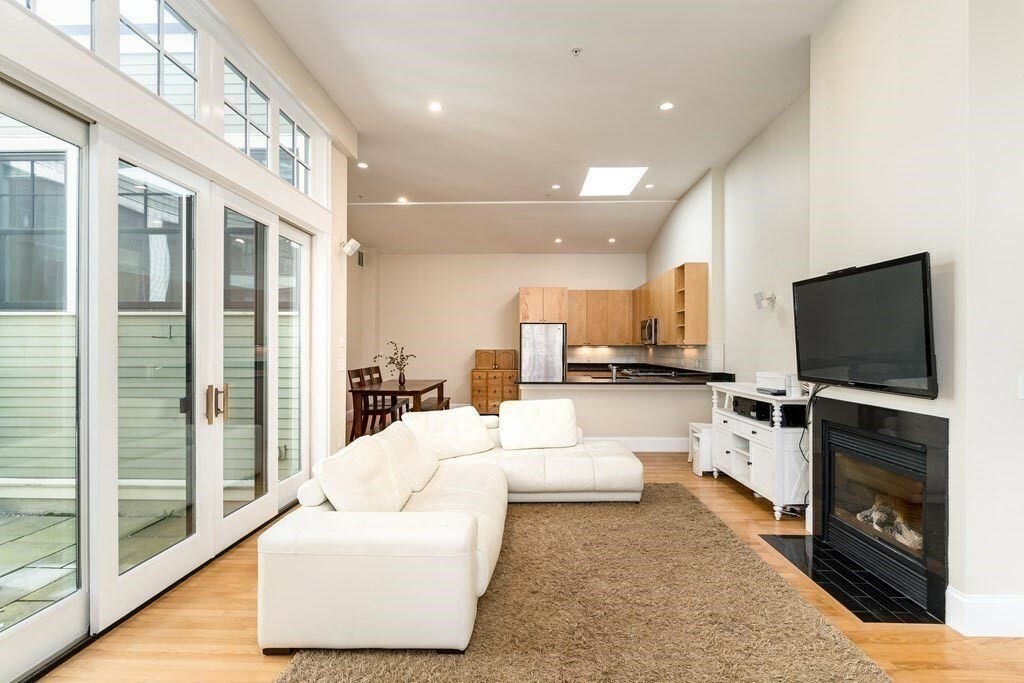 Property Photo: 15 Valentine St 15 MA 02139