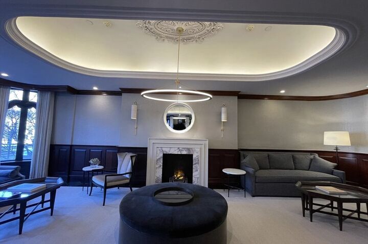 Property Photo:  390 Commonwealth Ave Ph2  MA 02215 