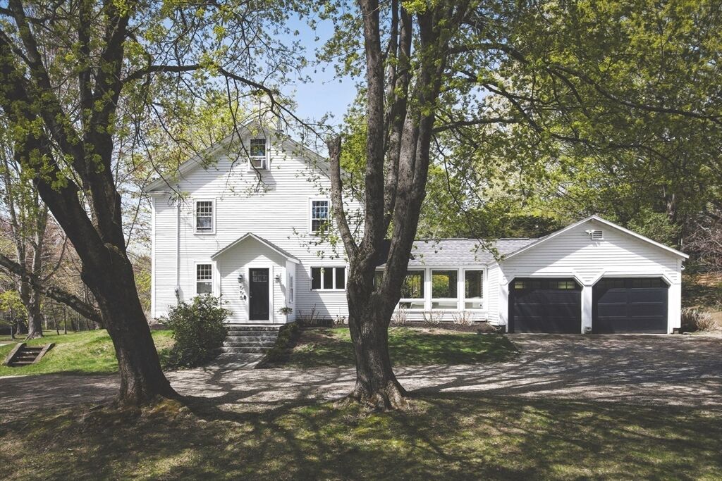 Property Photo:  143 Haverhill Rd  MA 01913 