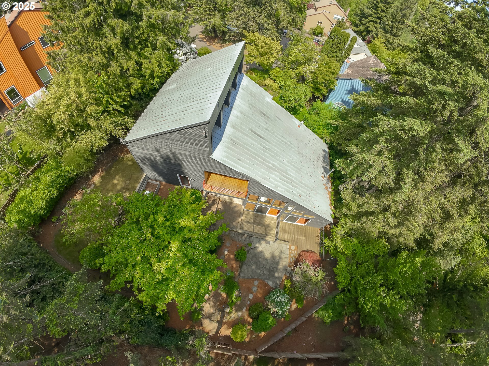 Property Photo: 11135 SW Novare Pl OR 97223