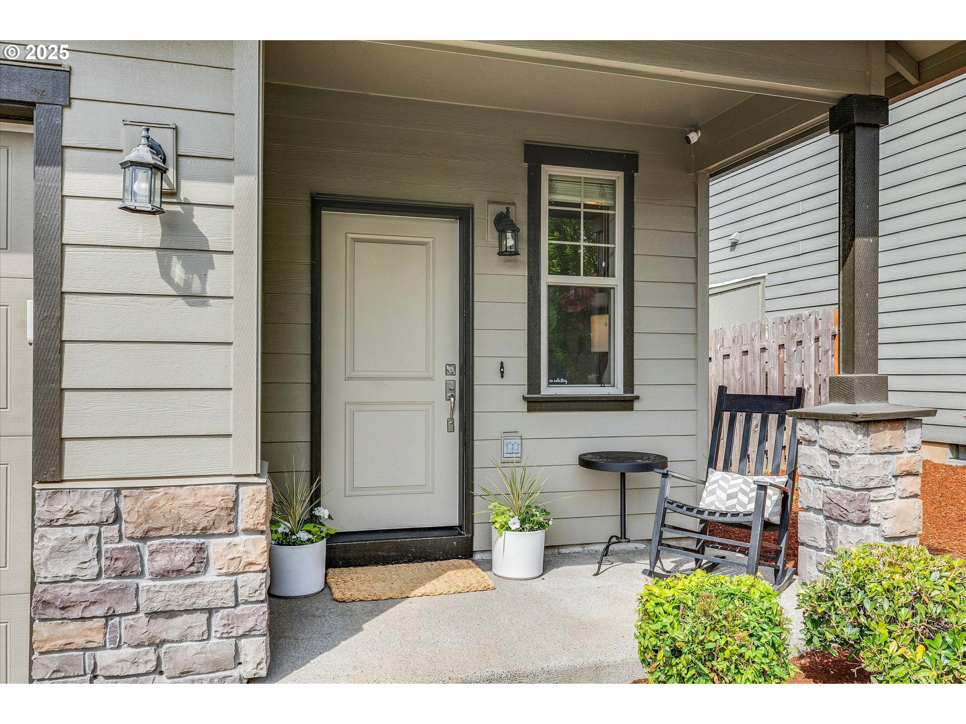 Property Photo: 14553 SE 155th Dr OR 97015