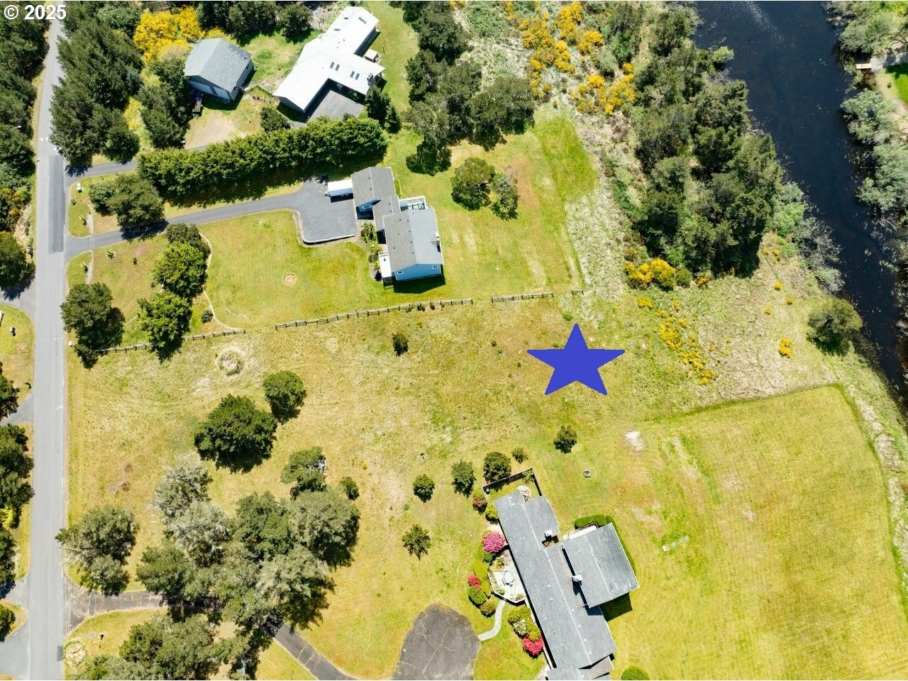 Property Photo: Vacant Lot Manion Dr OR 97146