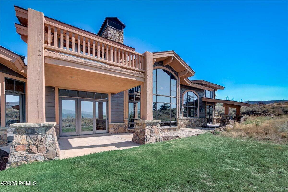 Property Photo: 2530 Palomino Trail UT 84098