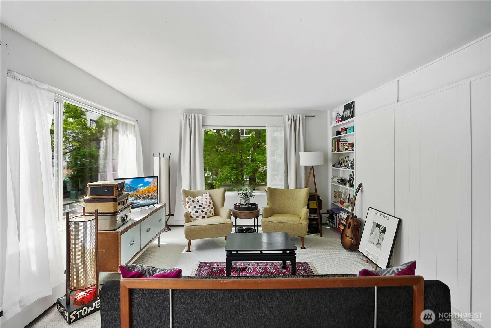 Property Photo: 1200 Boylston Ave 301 WA 98101