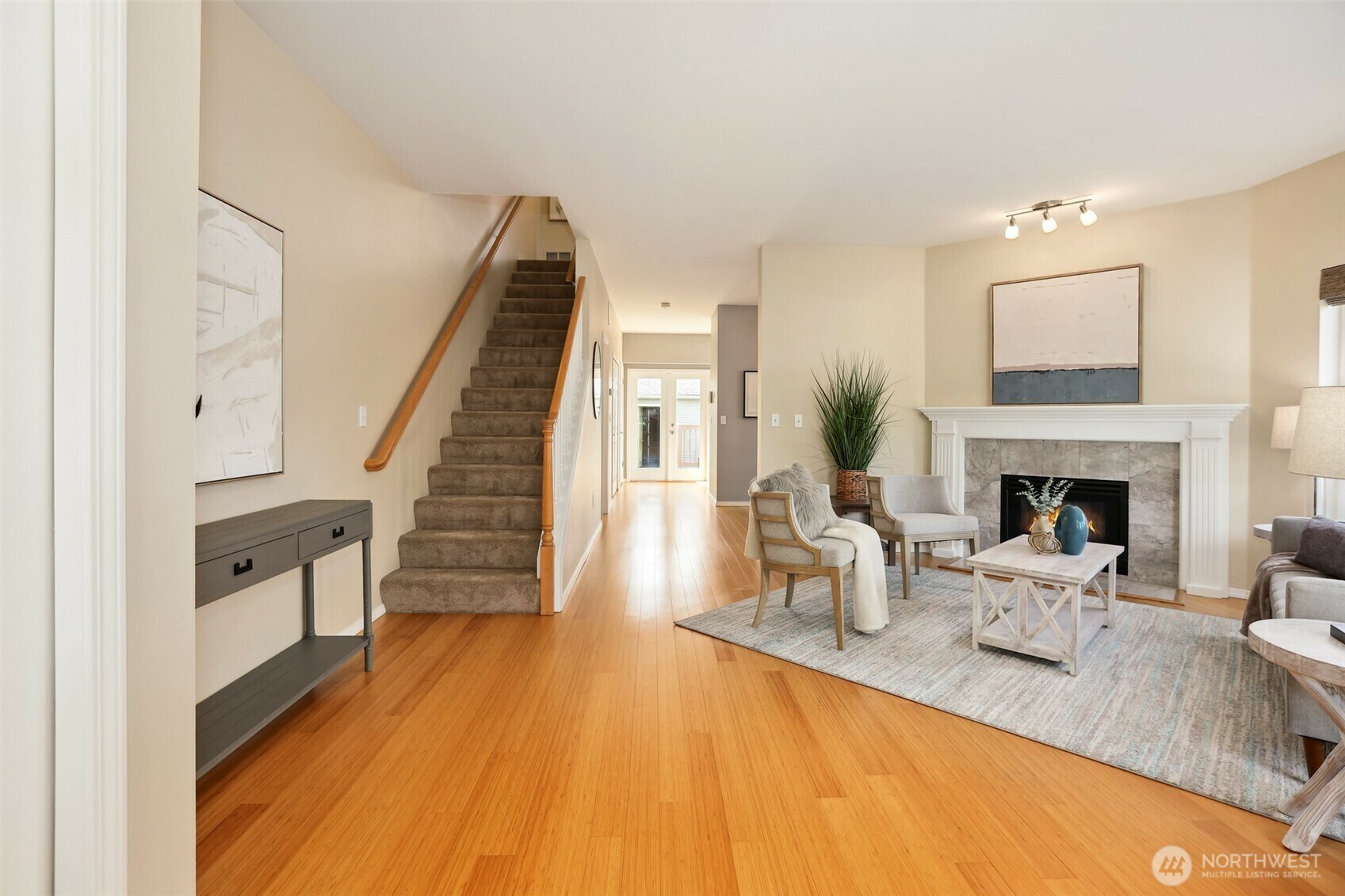 Property Photo: 265 NE Birch Street 265 WA 98027
