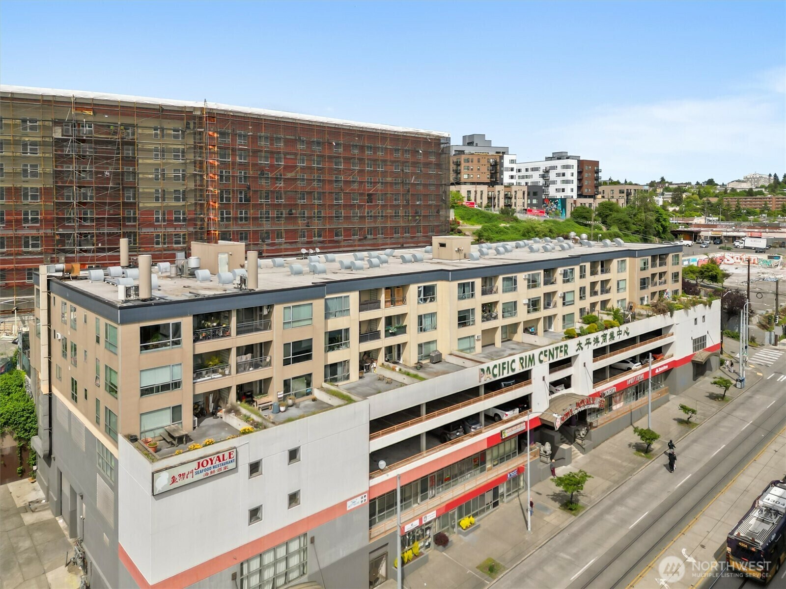 321  10th Avenue S 705  Seattle WA 98104 photo