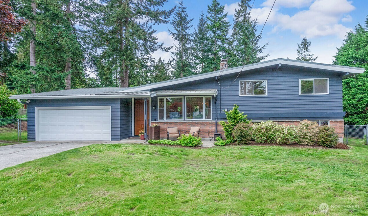 12235 SE 62nd Street  Bellevue WA 98006 photo