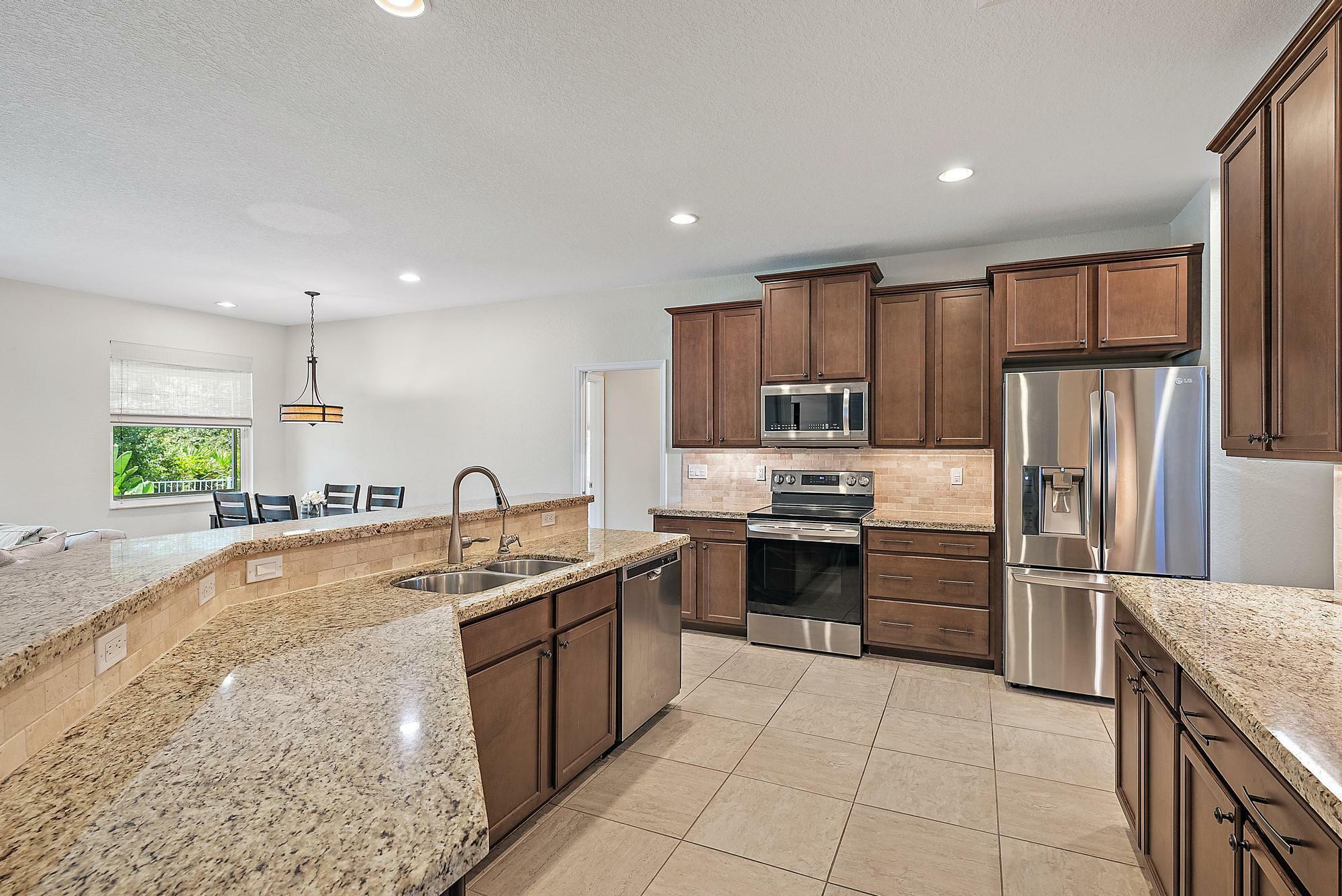 Property Photo: 1208 SE Conference Circle FL 34997