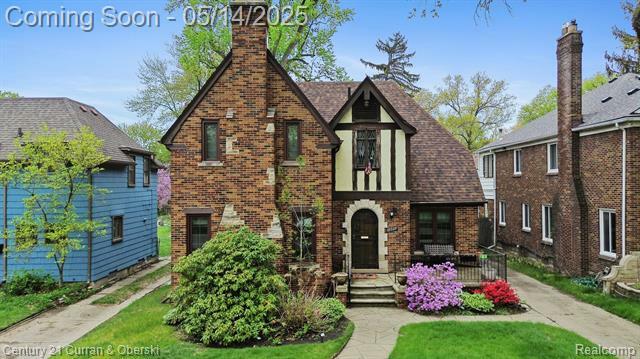 Property Photo: 18925 Birchcrest Drive MI 48221